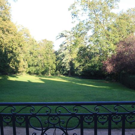 Domaine De Montclair Acomodação com café da manhã Pommiers  Exterior foto